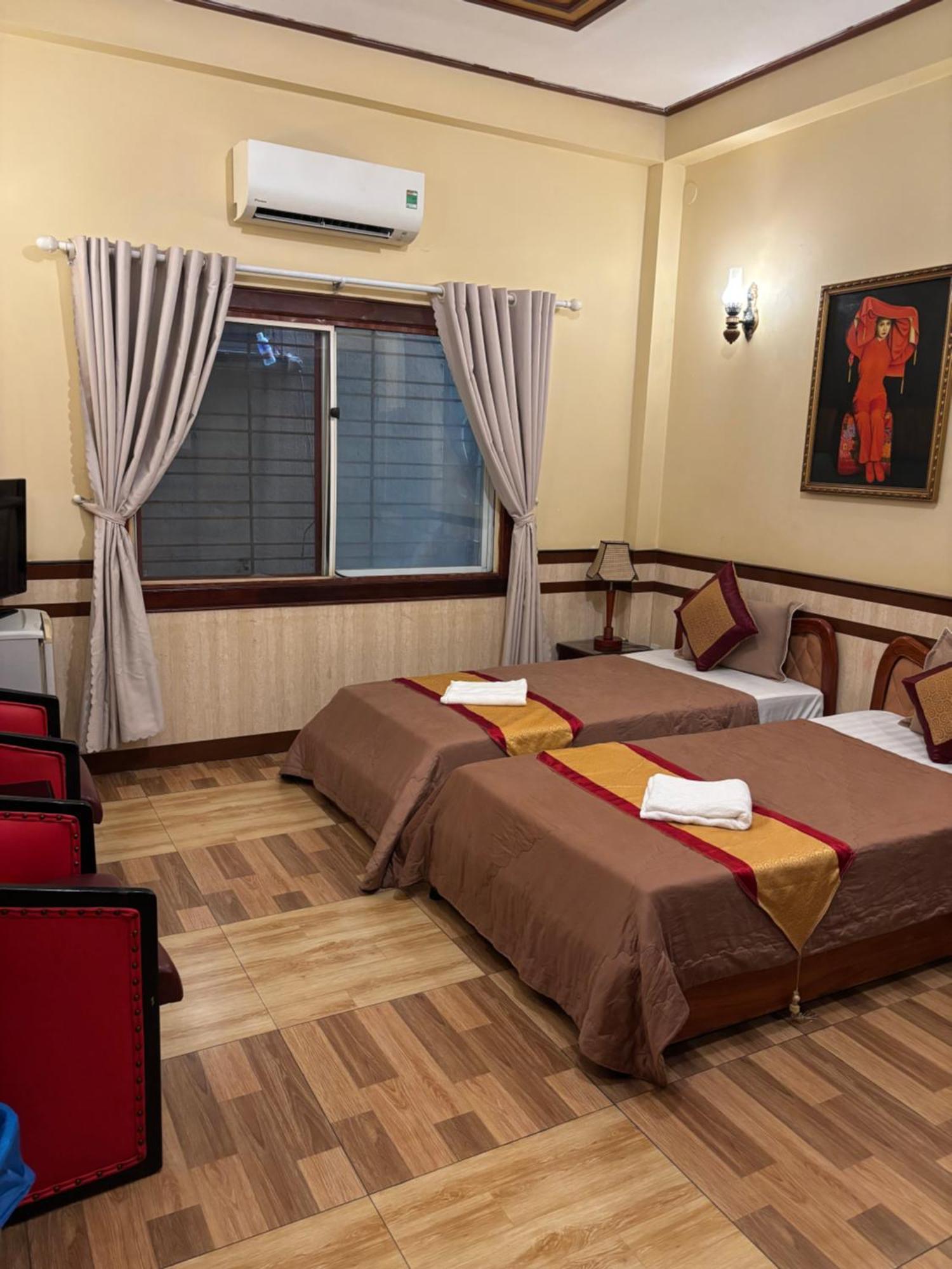 Bi Saigon Hotel 2*